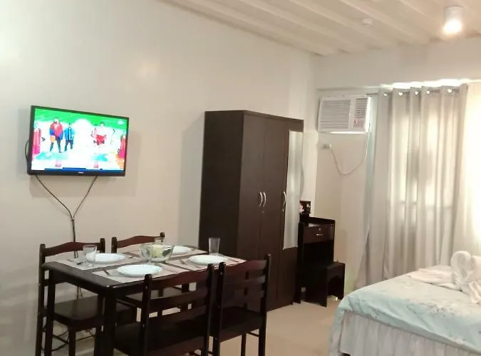 Jen's Paranaque 아파트