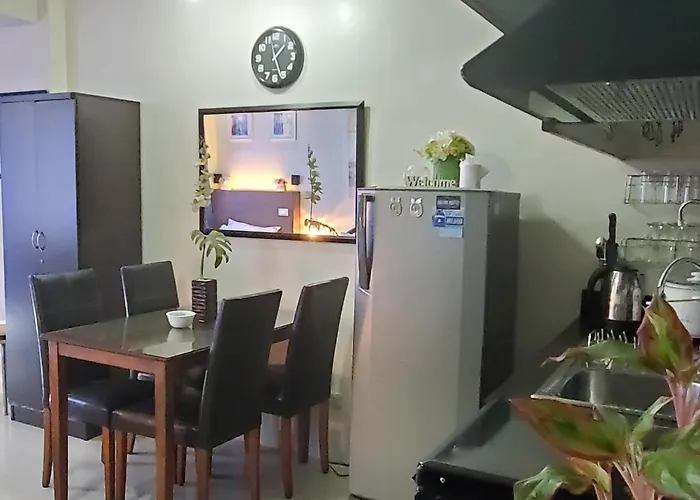 Jen's Paranaque 아파트